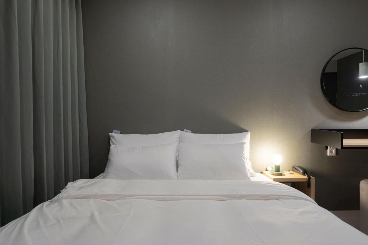 Object Aank Hotel Gumi Exteriér fotografie